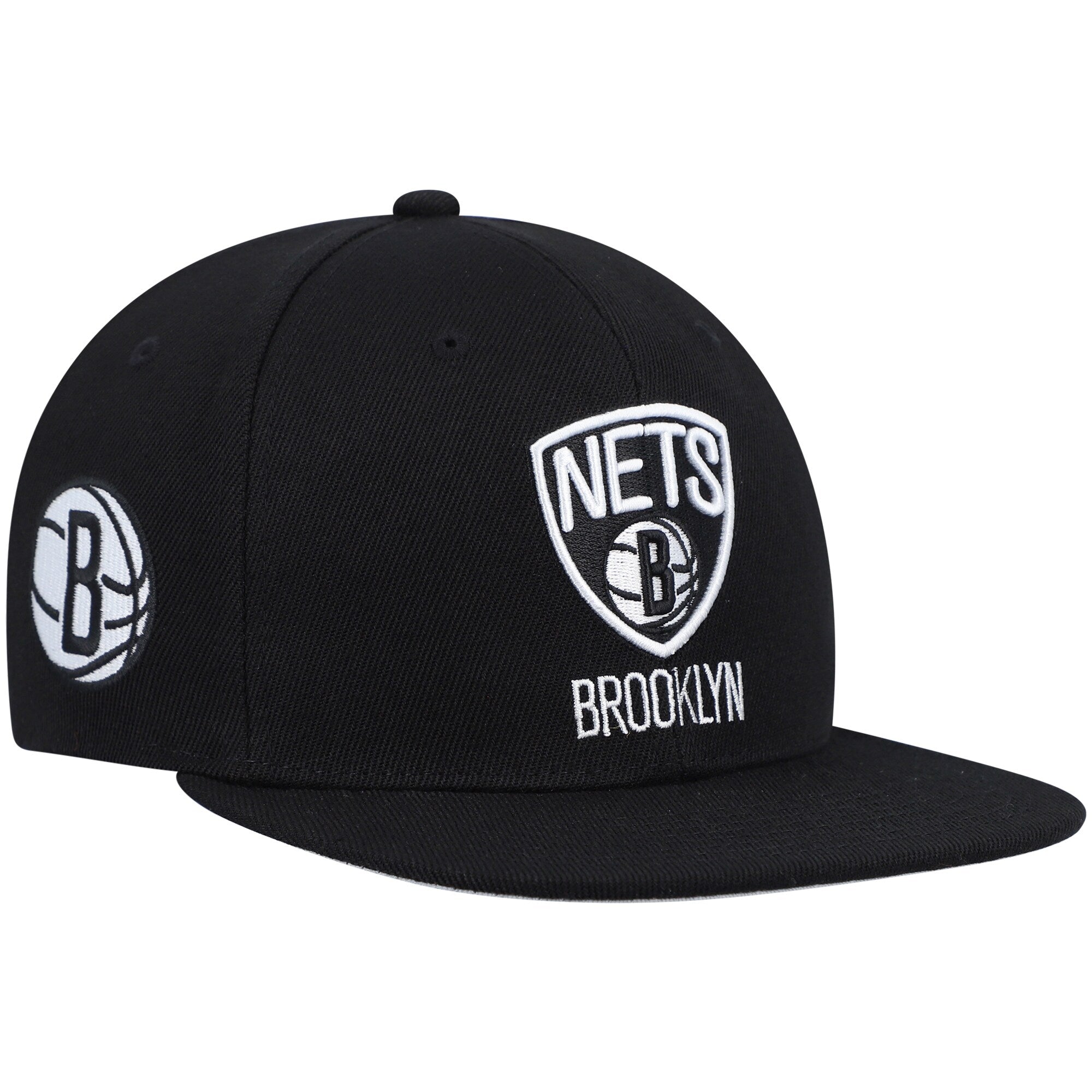 Brooklyn Nets Mitchell & Ness Logo Core Side Snapback Hat - Black